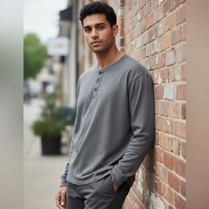 St. John’s Bay XL Mens Shirt Gray Pullover Henley Button T-Shirt Long Sleeve